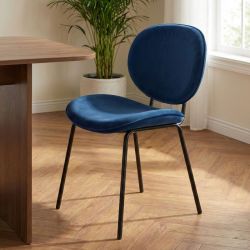 Lot de 2 chaises SHELIO velours bleu pieds métal noir